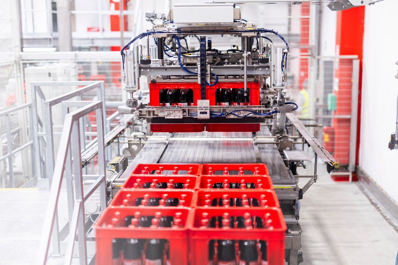 Produktion Coca-Cola Mehrwegglasflaschen